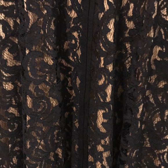 Black lace cocktail dress - Picture 3 of 3